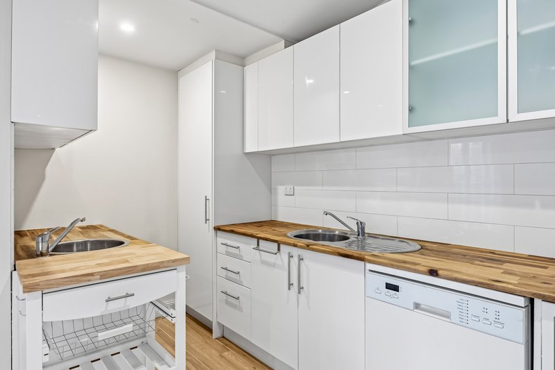 Photo - 28 Barkly Street, Bakery Hill VIC 3350 - Image 6