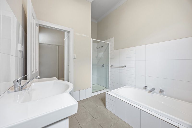 Photo - 28 Barkly Street, Bakery Hill VIC 3350 - Image 12