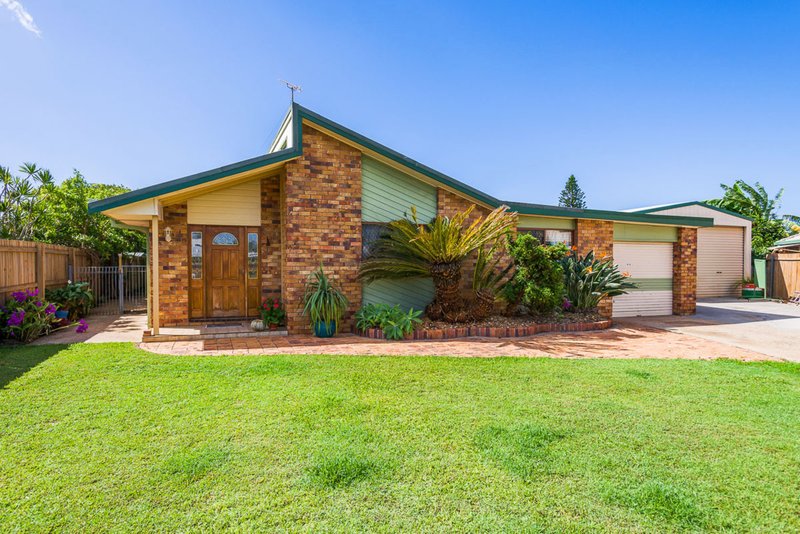 Photo - 28 Barrine Crescent, Coombabah QLD 4216 - Image 16