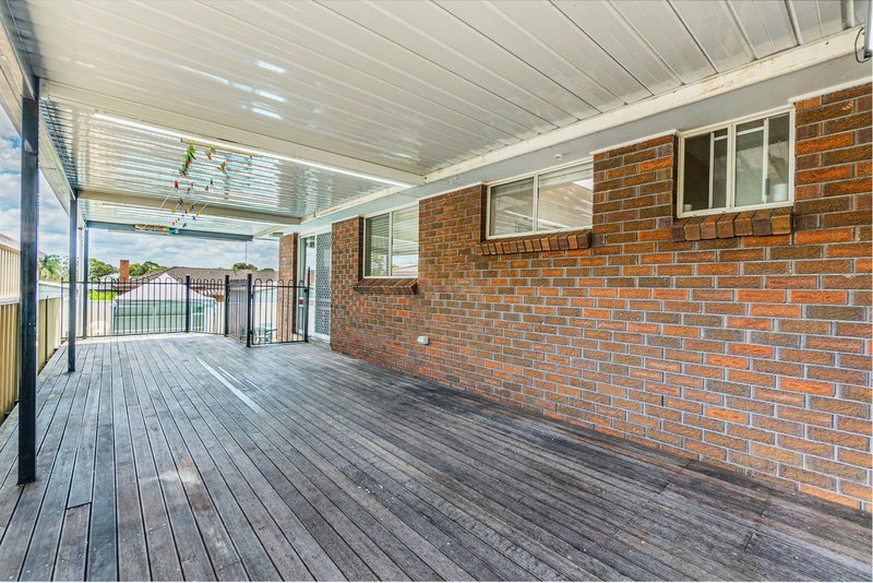 Photo - 28 Bayley Road, South Penrith NSW 2750 - Image 6