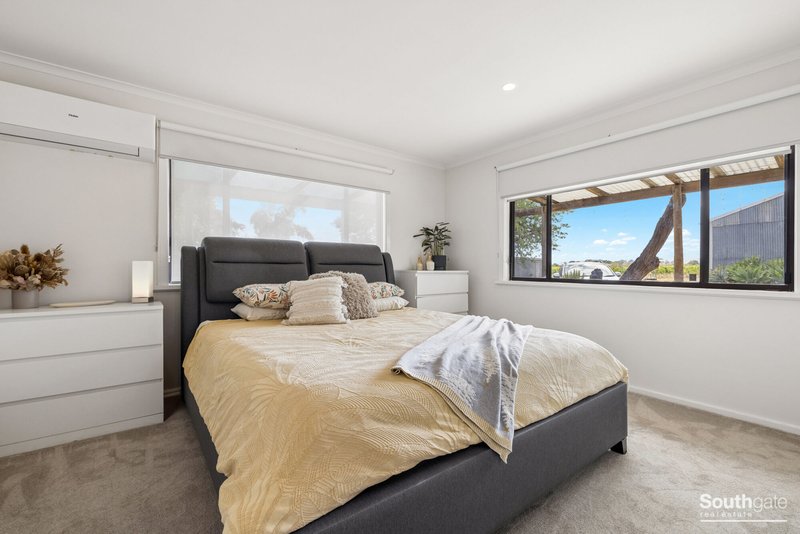 Photo - 28 Bayliss Road, Whites Valley SA 5172 - Image 8