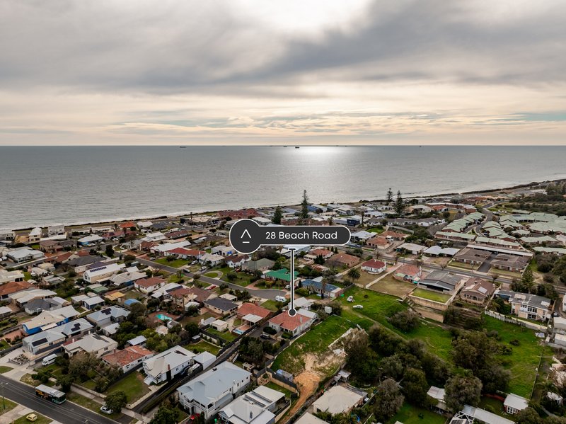 Photo - 28 Beach Road, South Bunbury WA 6230 - Image 1