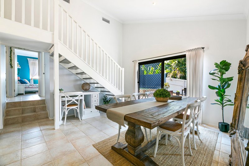 Photo - 28 Beauty Point Drive, Robina QLD 4226 - Image 6