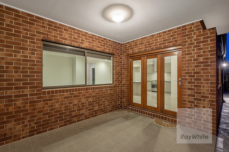Photo - 28 Bedervale Loop, Doreen VIC 3754 - Image 12
