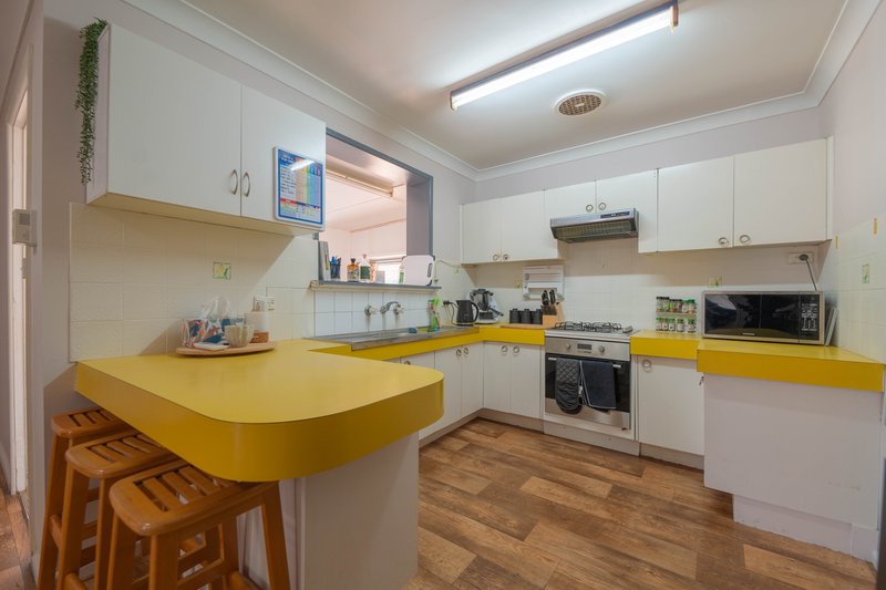 Photo - 28 Belah Street, Forbes NSW 2871 - Image 4