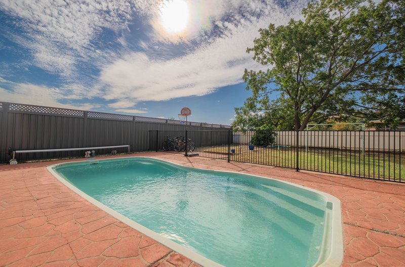 Photo - 28 Belah Street, Forbes NSW 2871 - Image 5