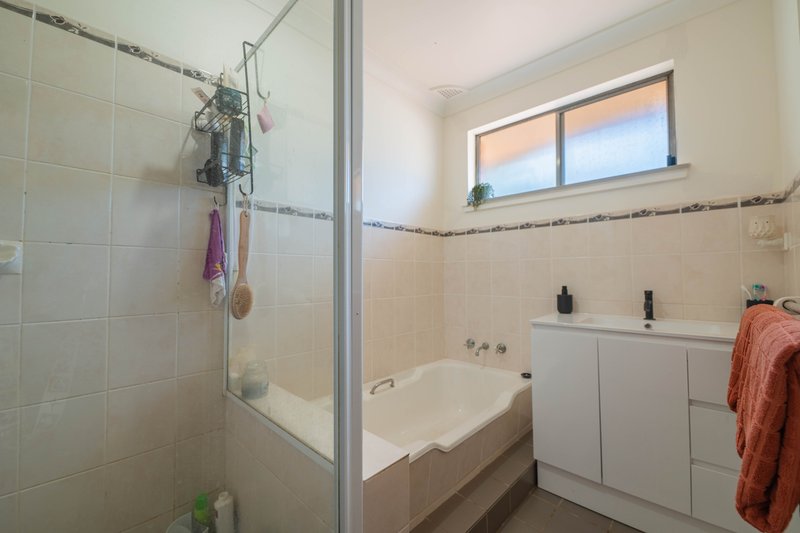 Photo - 28 Belah Street, Forbes NSW 2871 - Image 11