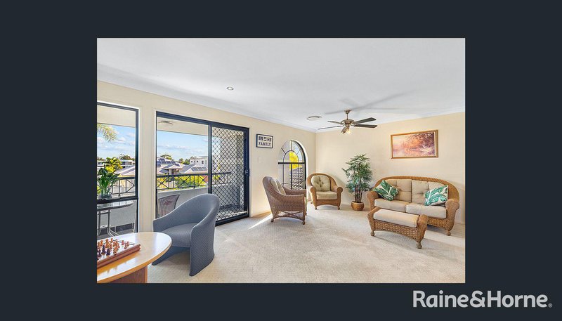 Photo - 28 Bellanboe Circuit, Pelican Waters QLD 4551 - Image 13