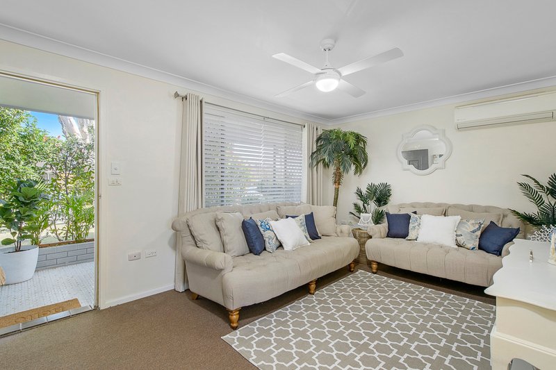 Photo - 28 Bellbowrie Street, Port Macquarie NSW 2444 - Image 5