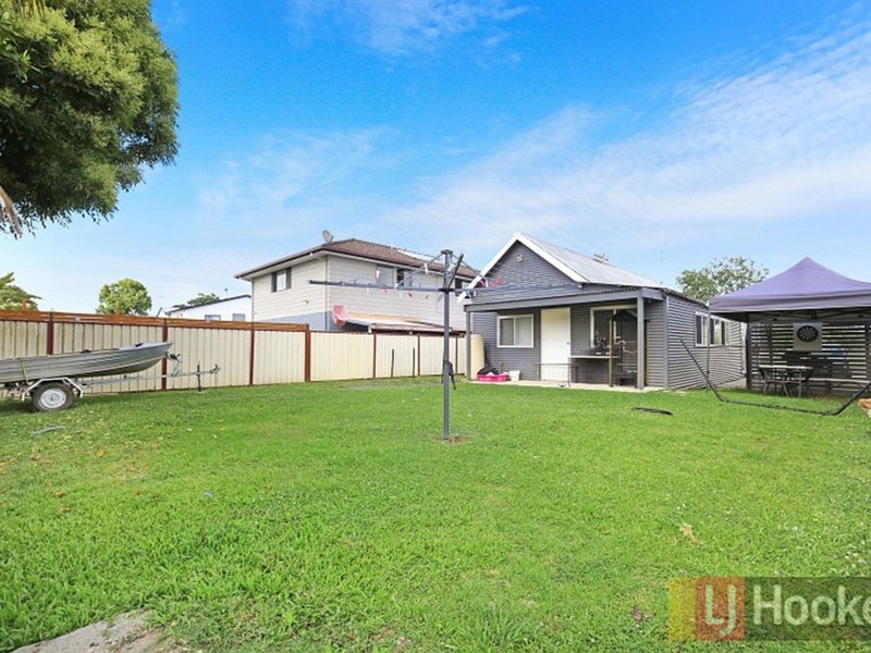 Photo - 28 Belmore Street, Smithtown NSW 2440 - Image 7