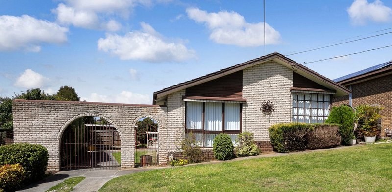 28 Beresford Crescent, Gladstone Park VIC 3043