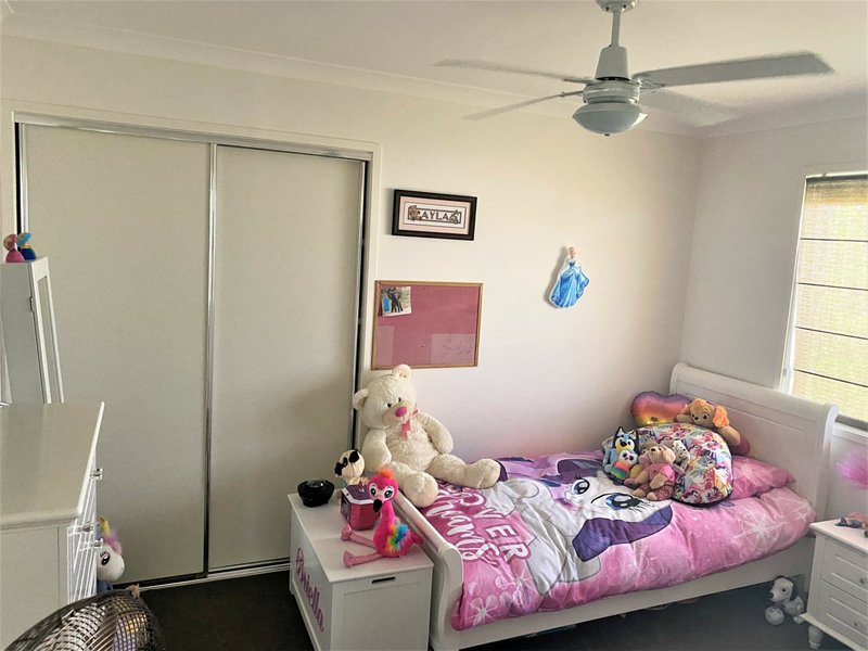 Photo - 28 Bernard Crescent, Kingaroy QLD 4610 - Image 11