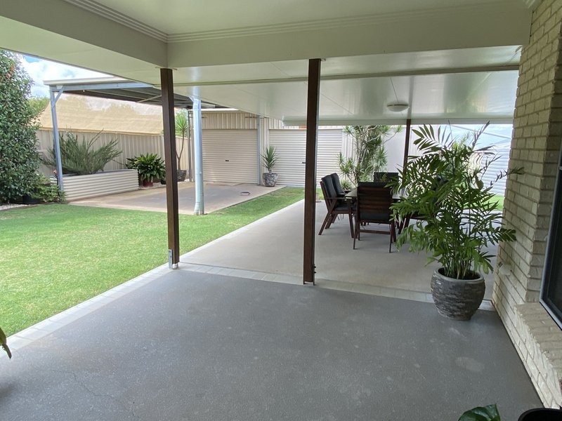 Photo - 28 Bernard Crescent, Kingaroy QLD 4610 - Image 15