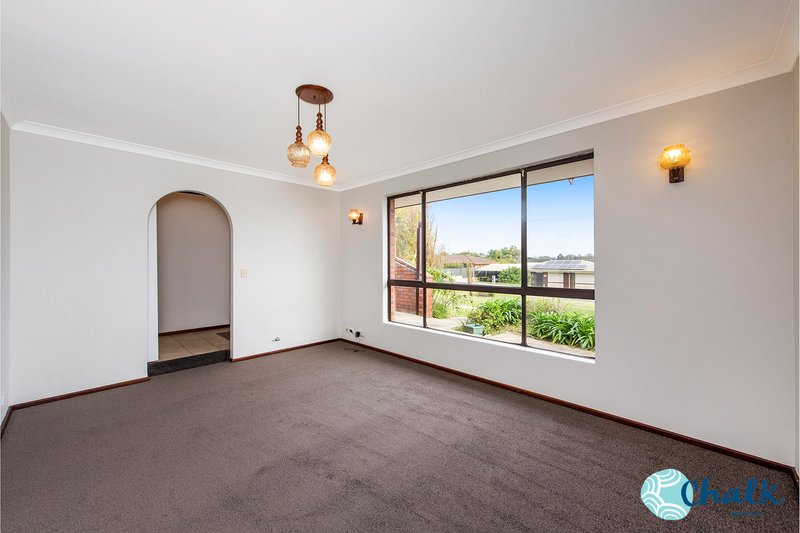 Photo - 28 Bickner Way, Parmelia WA 6167 - Image 9