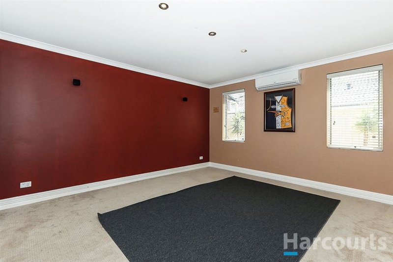 Photo - 28 Bingarra Crescent, Tapping WA 6065 - Image 3