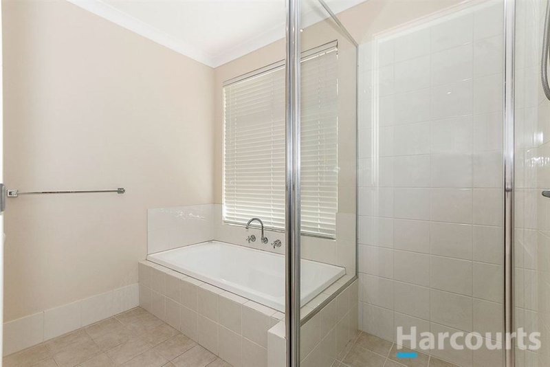 Photo - 28 Bingarra Crescent, Tapping WA 6065 - Image 16