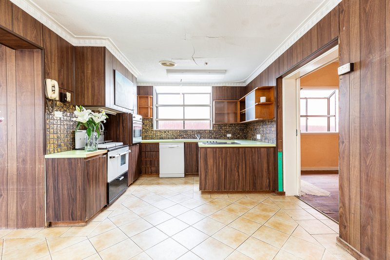 Photo - 28 Birrell Street, Mount Hawthorn WA 6016 - Image 6