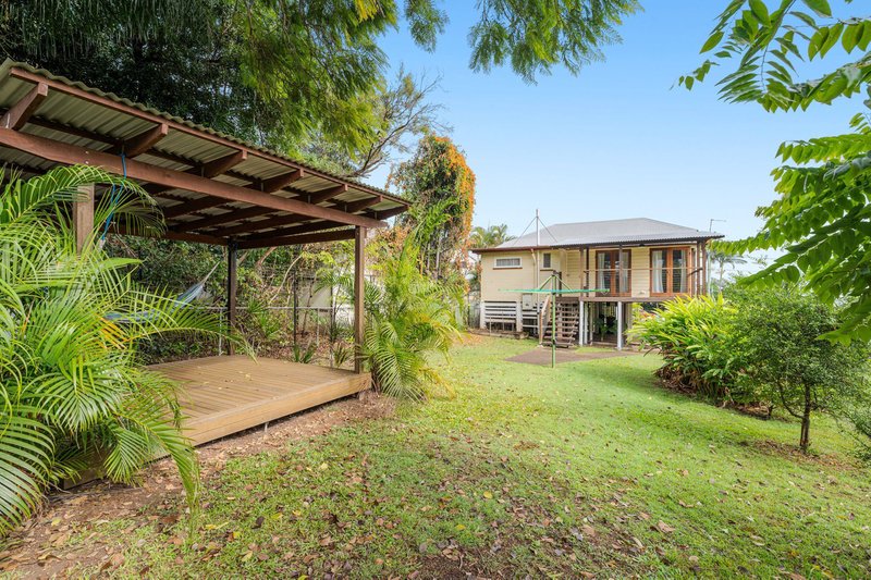 Photo - 28 Blackburn Street, Moorooka QLD 4105 - Image 5