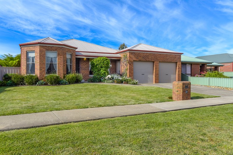 Photo - 28 Blair Drive, Kyneton VIC 3444 - Image 19