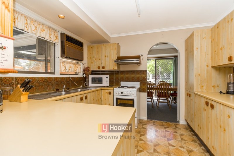 Photo - 28 Bluegum Drive, Marsden QLD 4132 - Image 5