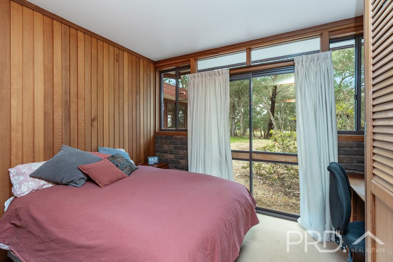 Photo - 28 Boonderoo Road, Tumut NSW 2720 - Image 12