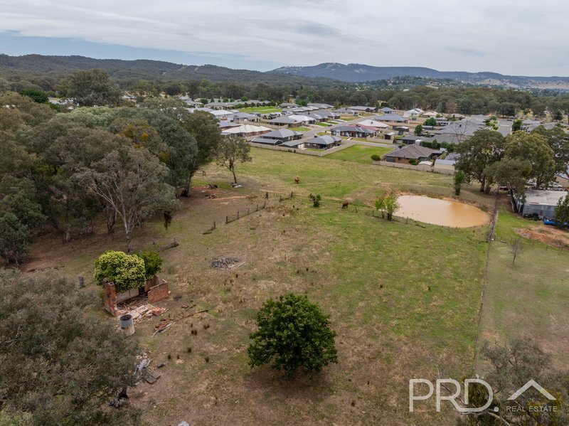 Photo - 28 Boonderoo Road, Tumut NSW 2720 - Image 23