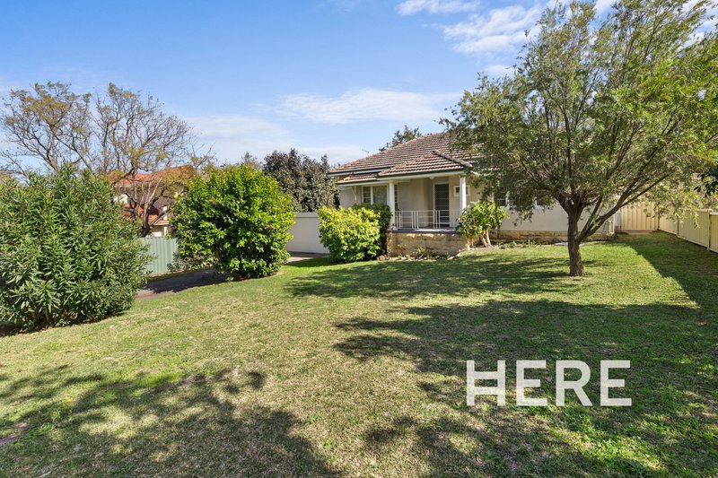 Photo - 28 Boronia Crescent, City Beach WA 6015 - Image 22