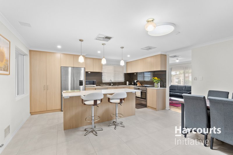 Photo - 28 Bosberry Retreat, Mirrabooka WA 6061 - Image 3