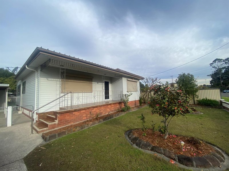 Photo - 28 Bradshaw Avenue, Moorebank NSW 2170 - Image 2