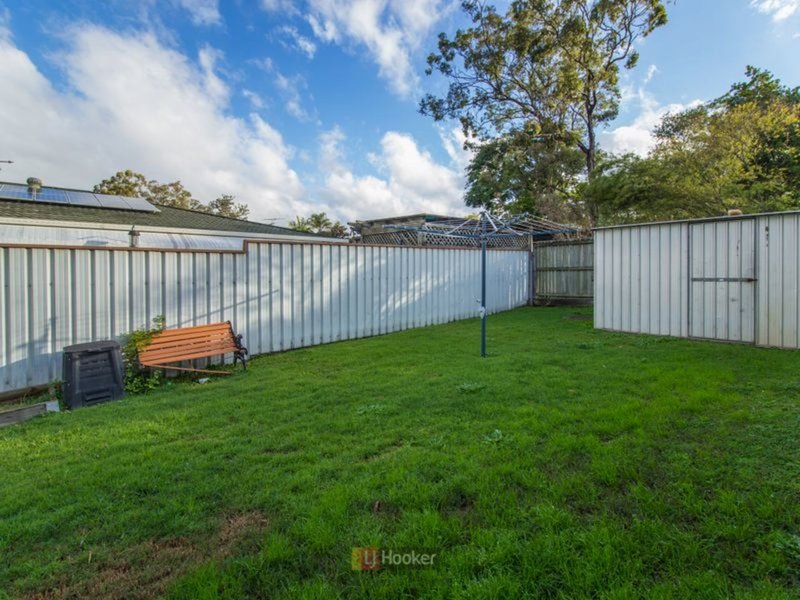 Photo - 28 Brett Avenue, Browns Plains QLD 4118 - Image 3