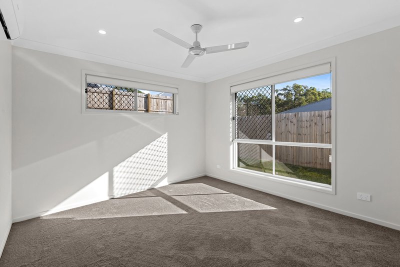 Photo - 28 Brittle Street, Redland Bay QLD 4165 - Image 8