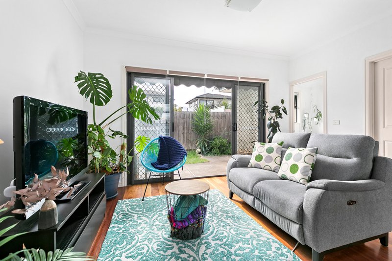 Photo - 2/8 Bruce Street, Fawkner VIC 3060 - Image 7