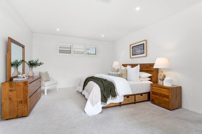 Photo - 28 Bruny Place, Shell Cove NSW 2529 - Image 10