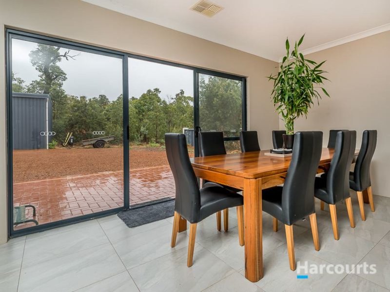 Photo - 28 Buckthorn Drive, Lower Chittering WA 6084 - Image 13