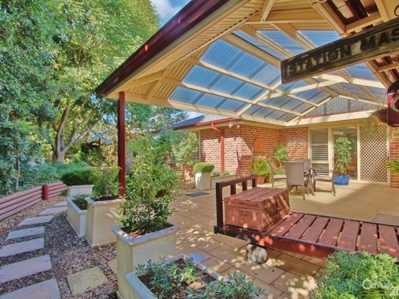 Photo - 28 Buena Vista Road, Woodford NSW 2778 - Image 2