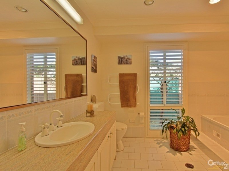 Photo - 28 Buena Vista Road, Woodford NSW 2778 - Image 6