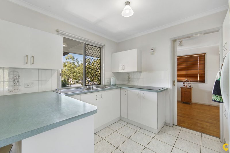 Photo - 28 Bunya Road, Everton Hills QLD 4053 - Image 7