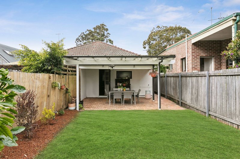 Photo - 28 Burfitt Street, Leichhardt NSW 2040 - Image 7