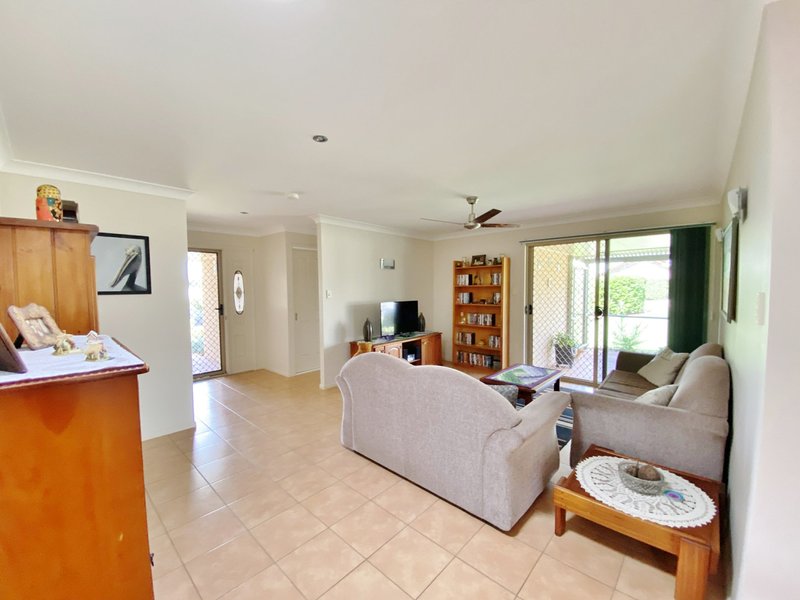 Photo - 28 Burns Crescent, Wondai QLD 4606 - Image 2