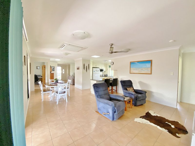 Photo - 28 Burns Crescent, Wondai QLD 4606 - Image 5