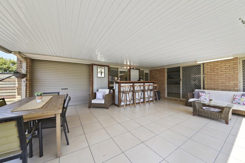 Photo - 28 Burrabi Street, Bald Hills QLD 4036 - Image 16