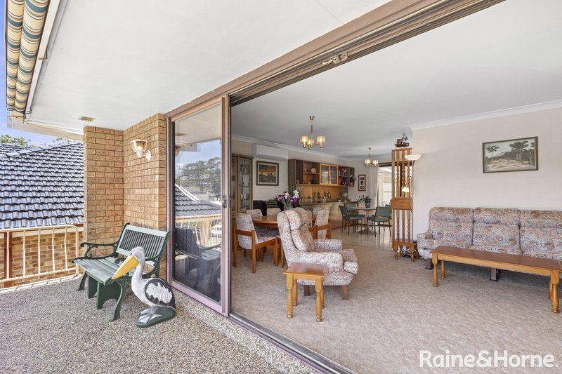 Photo - 28 Bushland Avenue, Mollymook Beach NSW 2539 - Image 7