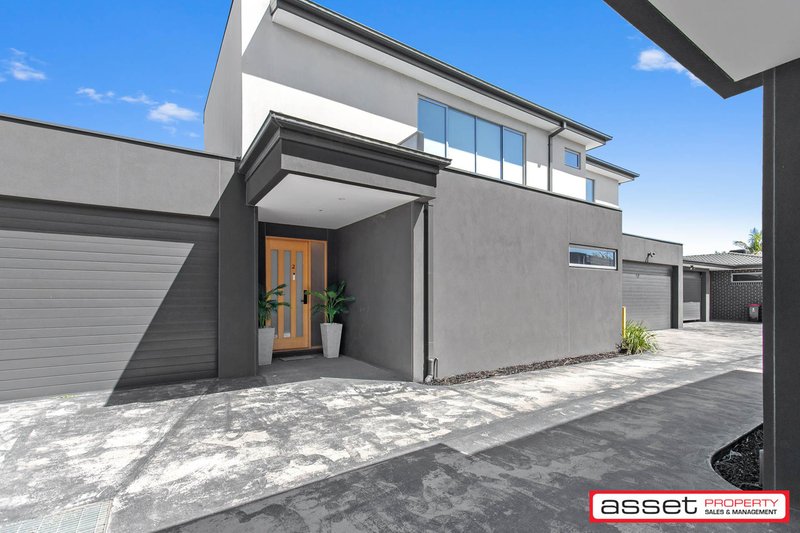 Photo - 2/8 Canberra Street, Carrum VIC 3197 - Image 3