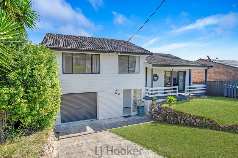 28 Carlisle Row, Fishing Point NSW 2283