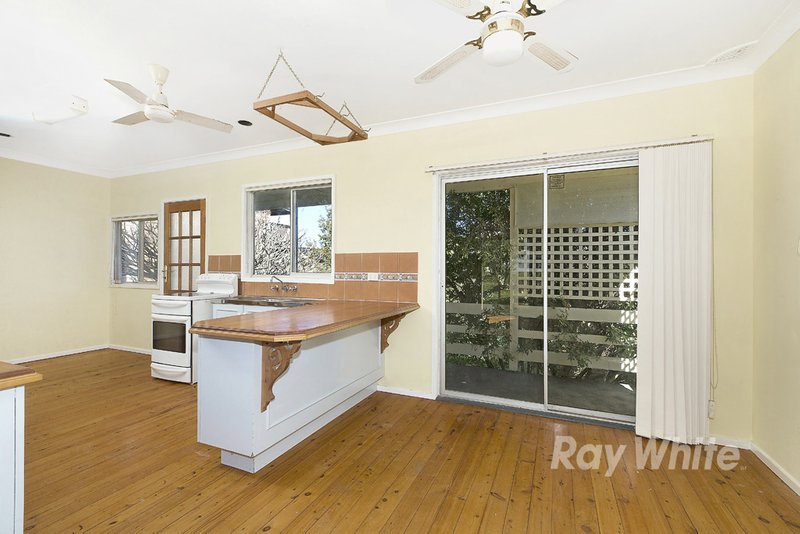 Photo - 28 Carlisle Row, Fishing Point NSW 2283 - Image 3