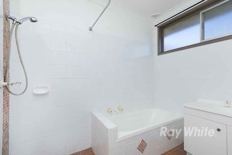 Photo - 28 Carlisle Row, Fishing Point NSW 2283 - Image 6