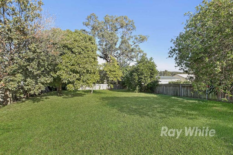 Photo - 28 Carlisle Row, Fishing Point NSW 2283 - Image 10