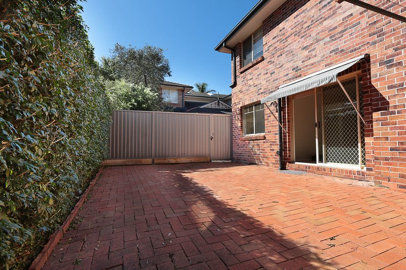 Photo - 2/8 Carrol Court, Menai NSW 2234 - Image 7