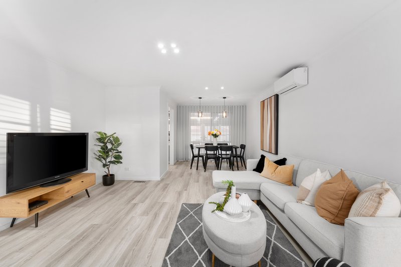 Photo - 28 Carroll Road, Oakleigh South VIC 3167 - Image 3