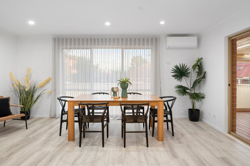 Photo - 28 Carroll Road, Oakleigh South VIC 3167 - Image 6